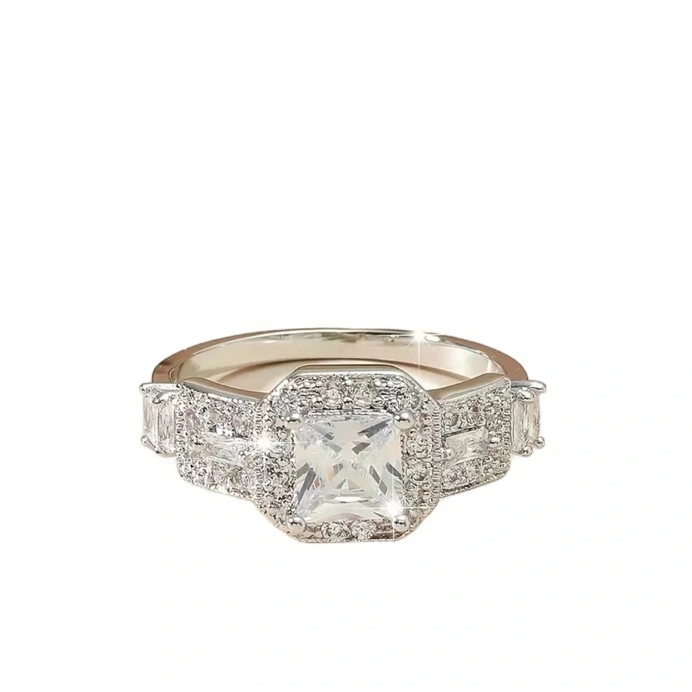 Zircon Diamond Silver Ring - Picture 2 of 5